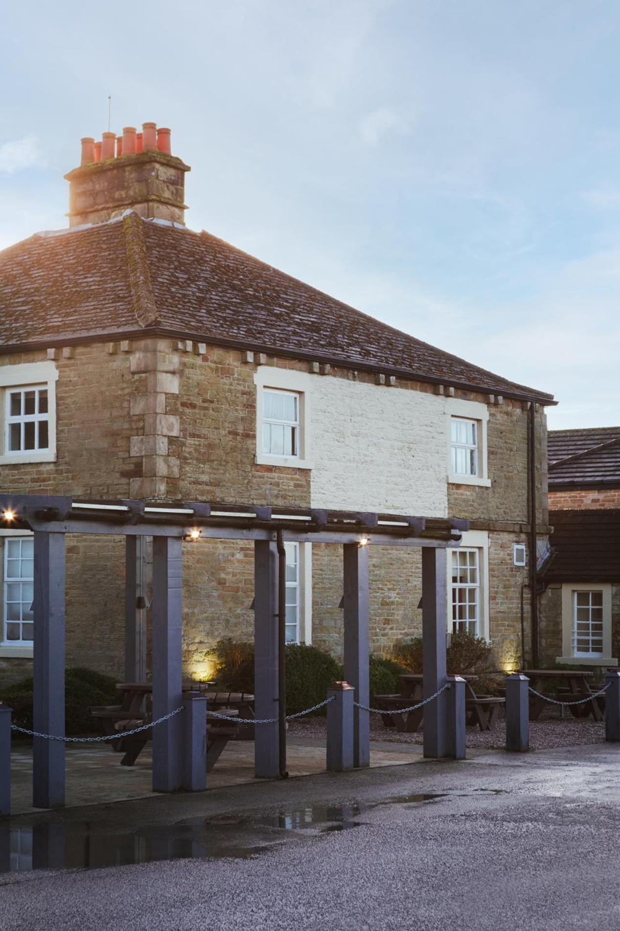 The Highwayman Hotel Честерфилд Экстерьер фото